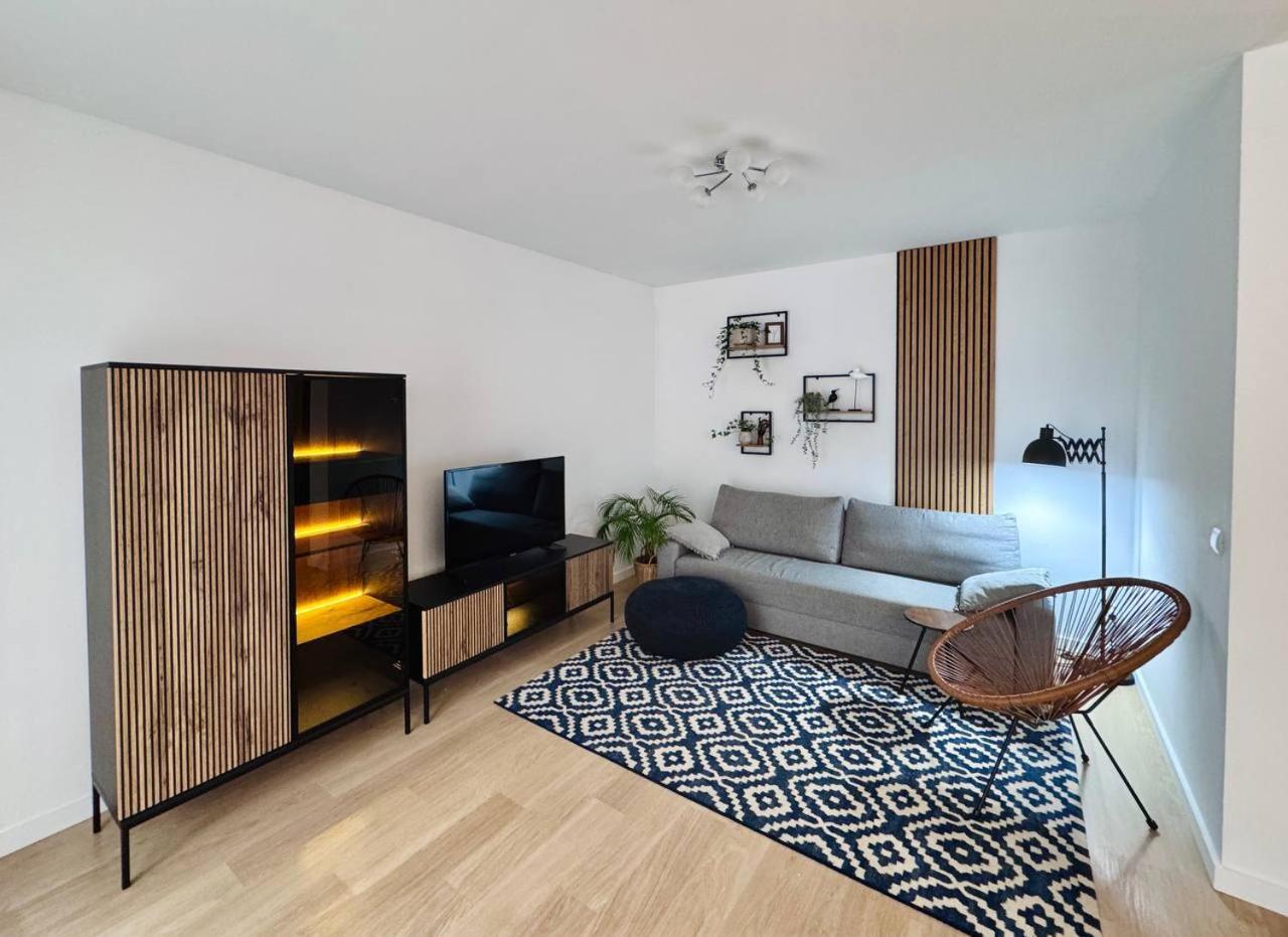 C- Home4U - Apartment With A City View Close To Aquapark, Parking In Secured Area Краків Екстер'єр фото