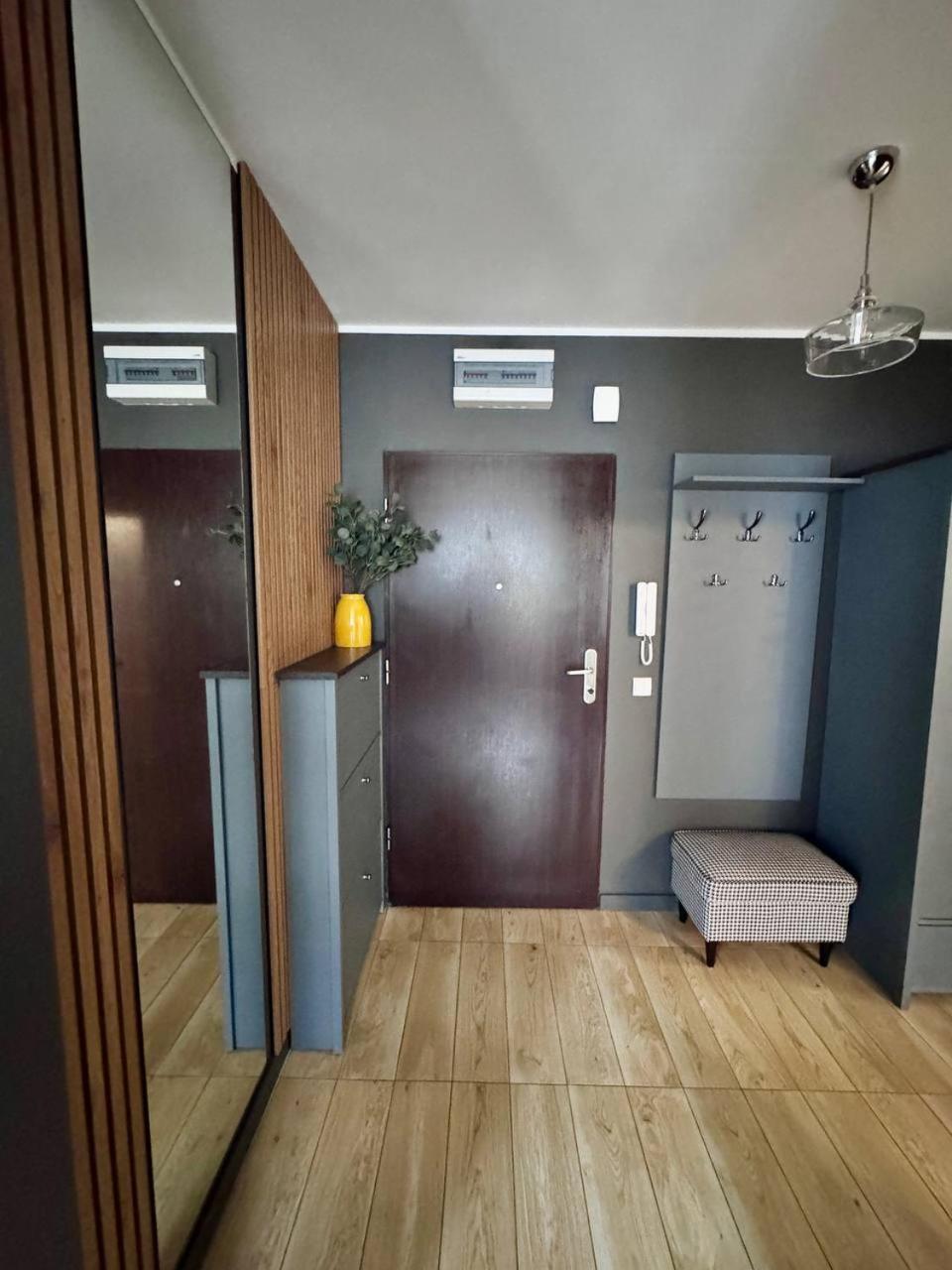 C- Home4U - Apartment With A City View Close To Aquapark, Parking In Secured Area Краків Екстер'єр фото